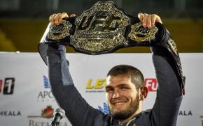 KHABIB RACCROCHE